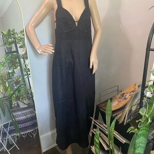 100% linen midi dress with embroidered bodice